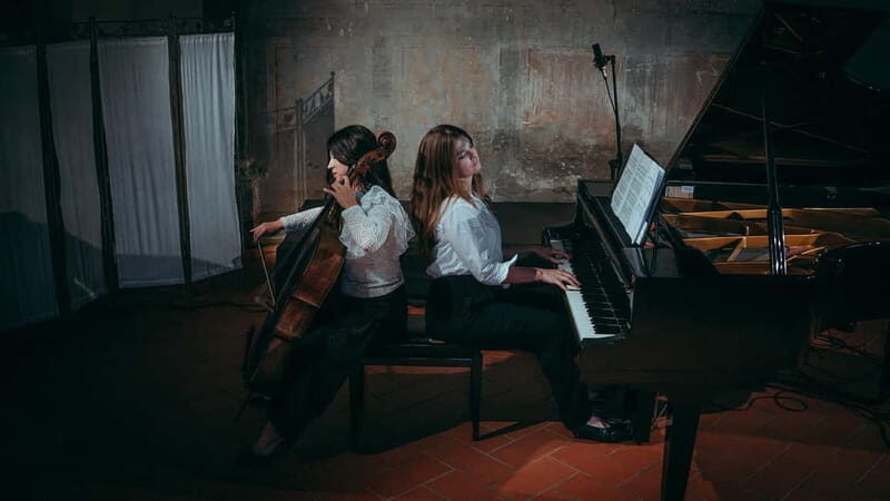 Florence: Cinematic Night at Santa Croce al Tempio - What the Experience Is All About