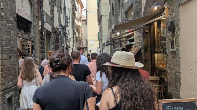 Florence Crimes, Murders & Ghosts Walking Tour with Tastings - Who Is This Tour Best For?  