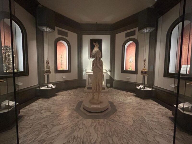 florence-duomo-museum-tour-brunelleschis-dome-climb