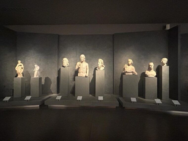 florence-duomo-museum-tour-brunelleschis-dome-climb