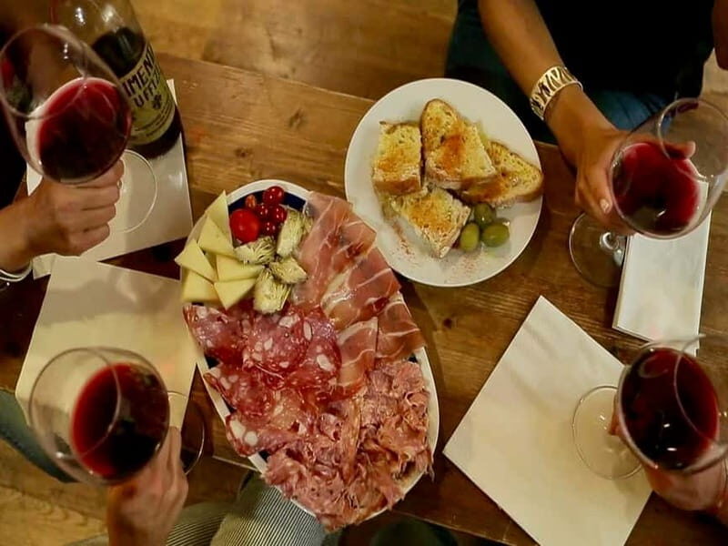 Florence Foodies Tour: Savor Tuscan Flavors & Fine Wine - An In-Depth Look at the Florence Foodies Tour