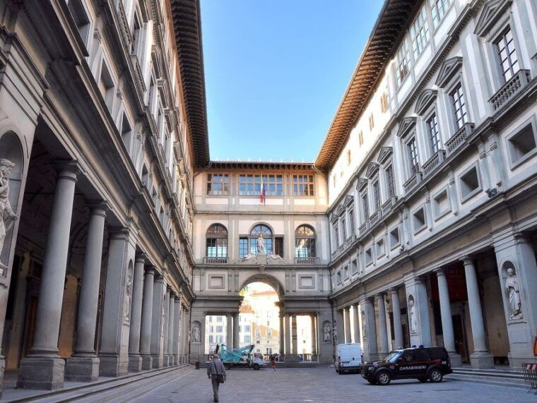 florence-full-day-tour-with-uffizi-and-accademia-gallery