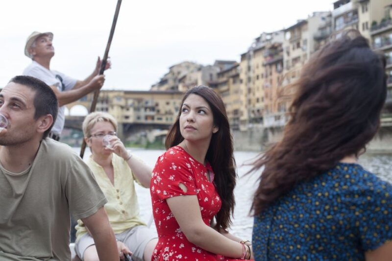 florence-guided-gondola-boat-tour-with-a-glass-of-wine