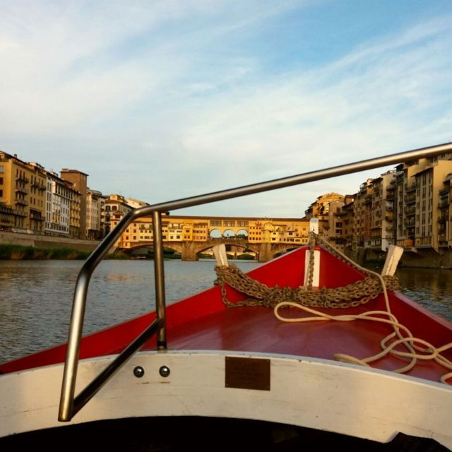 florence-guided-gondola-boat-tour-with-a-glass-of-wine