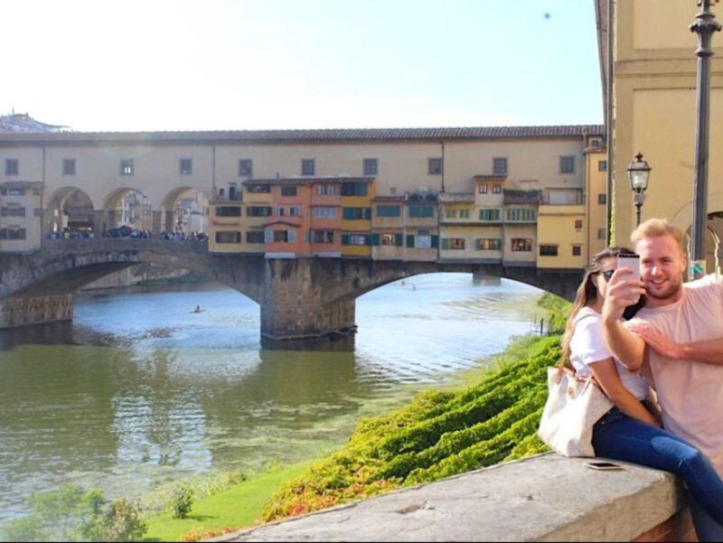 florence-guided-walking-tour-with-accademia-gallery