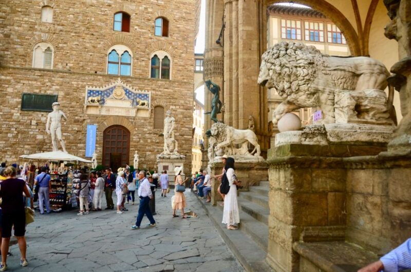 florence-guided-walking-tour-with-entry-to-santa-croce