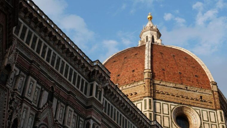 florence-historical-centre-and-legends-tour-for-small-groups