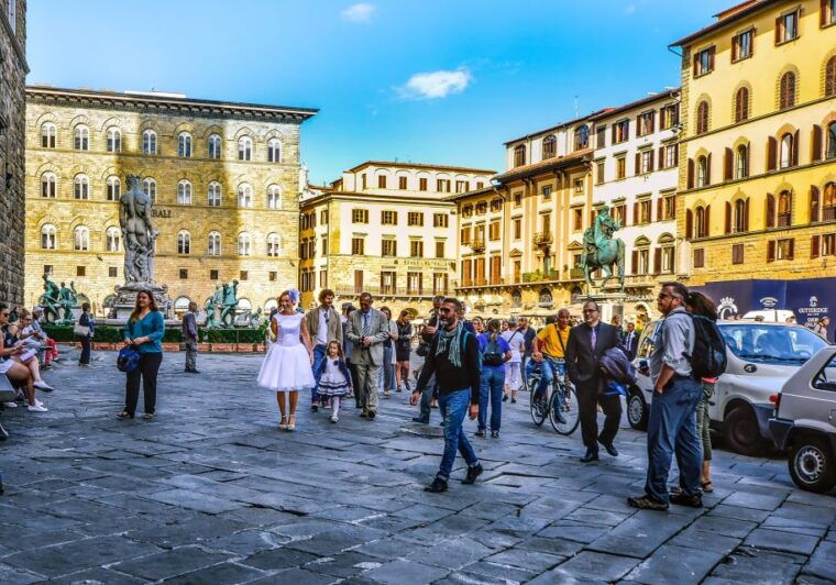 florence-in-one-day-walking-tour-with-uffizi-and-accademia