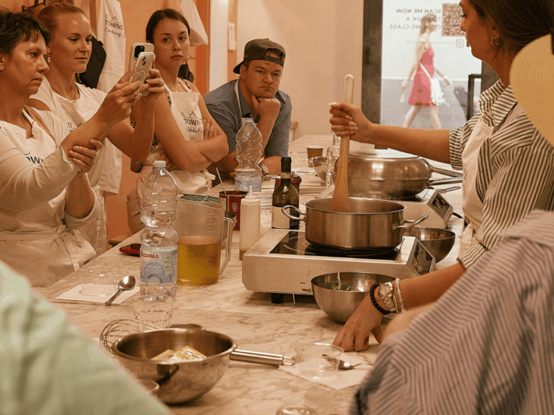 florence-local-food-market-tour-cooking-class-with-wine