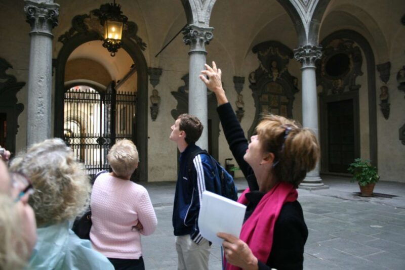 florence-medici-tour-with-michelangelos-david