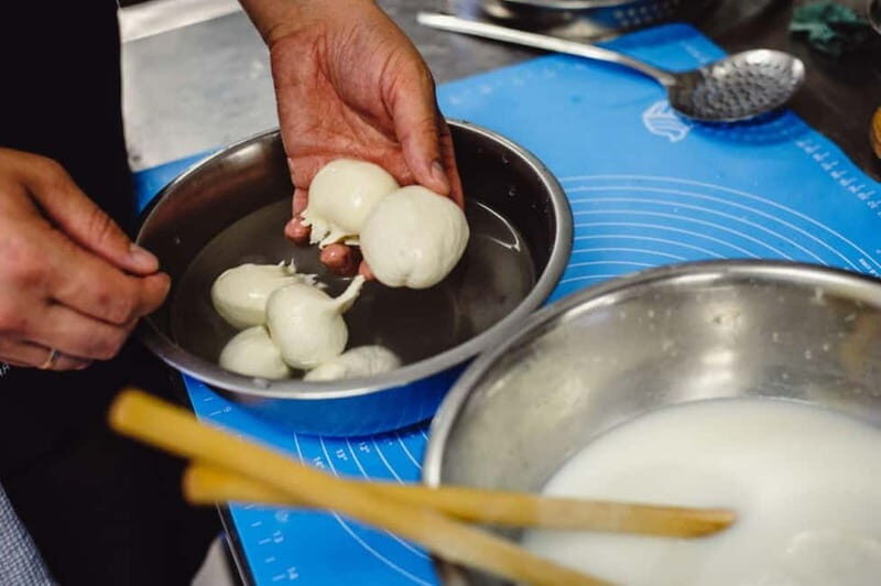 Florence: Mozzarella Making Workshop with Wine Tasting - Key Points