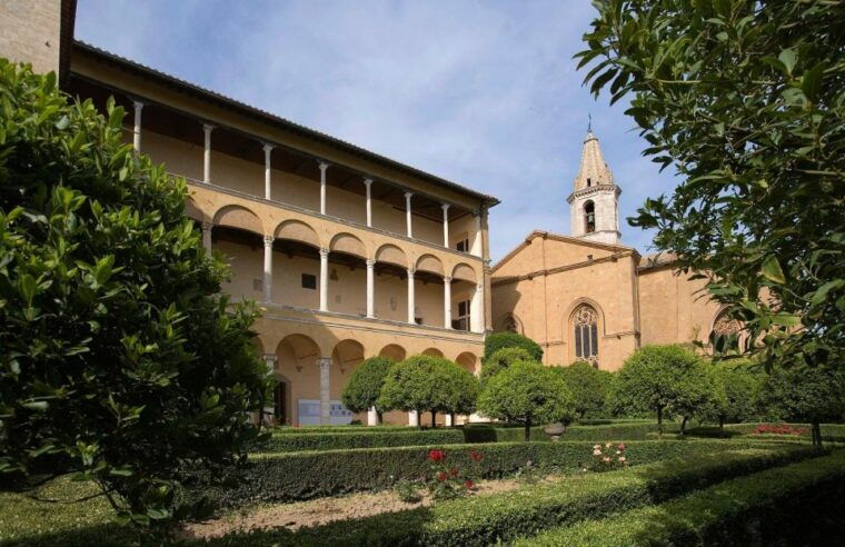 florence-orcia-valley-montalcino-pienza-with-lunch-wine