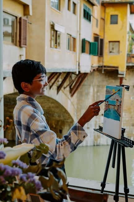 Florence: Paint&Wine with the view of Ponte Vecchio - The Sum Up