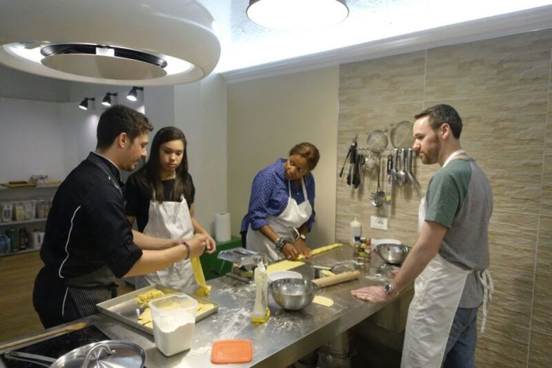 florence-pasta-and-dessert-cooking-class-with-drinks