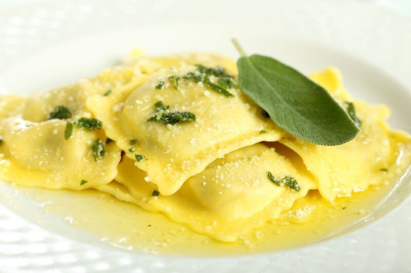 florence-pasta-and-dessert-cooking-class-with-drinks