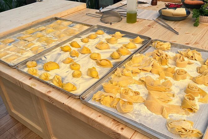 florence-pasta-cooking-class-with-unlimited-wine