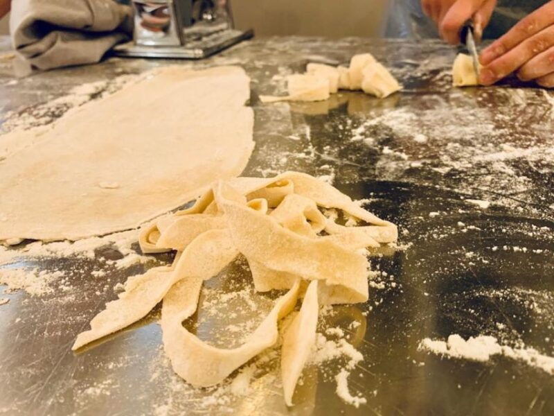 florence-pasta-tiramisu-cooking-class-with-unlimited-wine