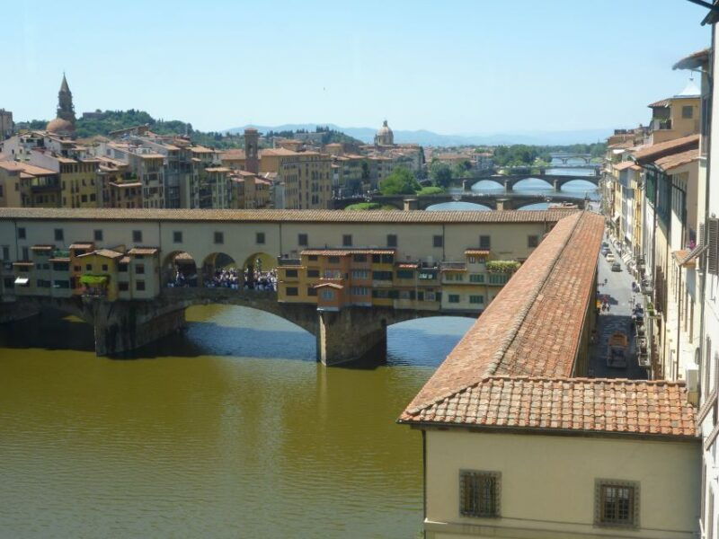florence-ponte-vecchio-rafting-experience-with-aperitif