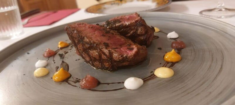 florence-private-food-tour-with-steak-and-wine