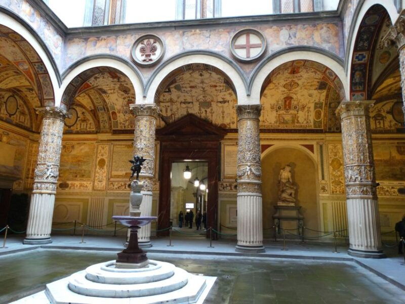 florence-private-walking-tour-piazza-della-signoria