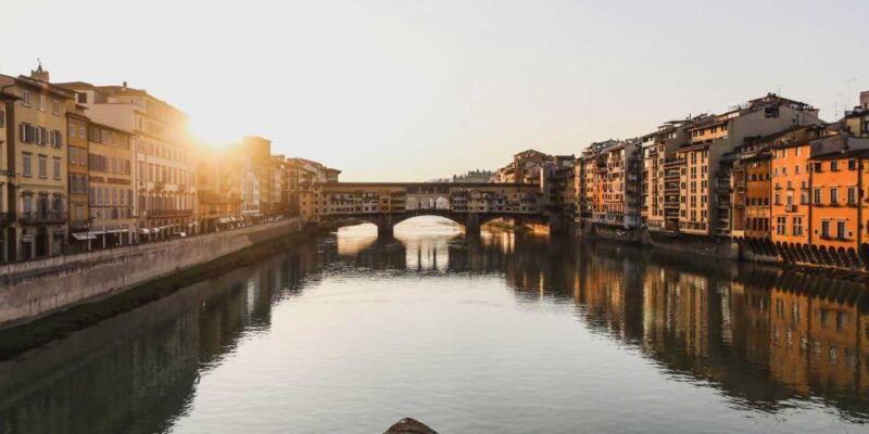 florence-renaissance-secrets-walking-tour-wine-window