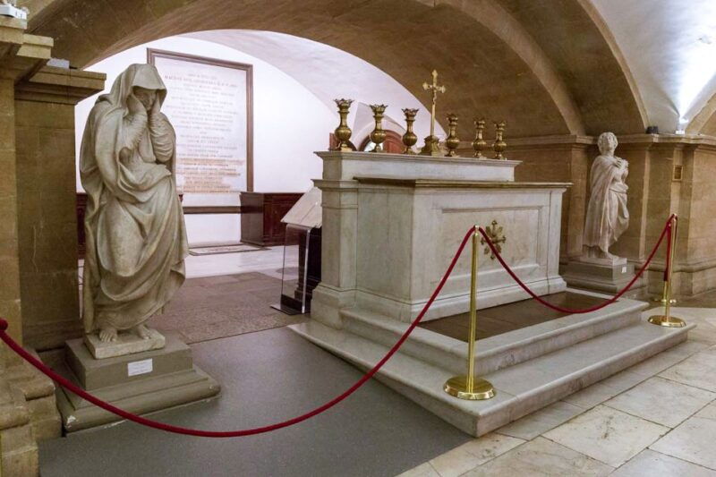 florence-reserved-entrance-ticket-to-the-medici-chapel