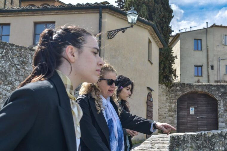 florence-san-gimignano-volterra-day-trip-with-food-wine