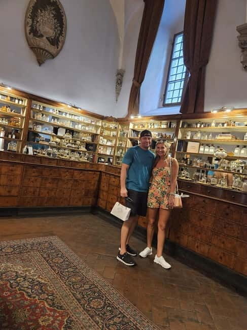 Florence: Secret Artisans Tour with a Local - Exploring the Itinerary: What You Can Expect