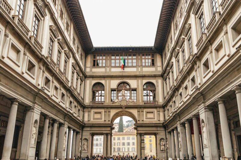 florence-skip-the-line-uffizi-small-group-tour