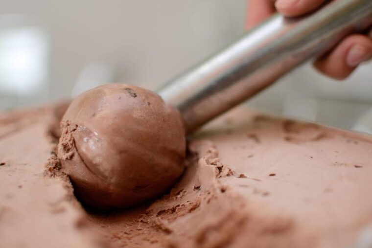 florence-traditional-pizza-and-gelato-cooking-class-wine