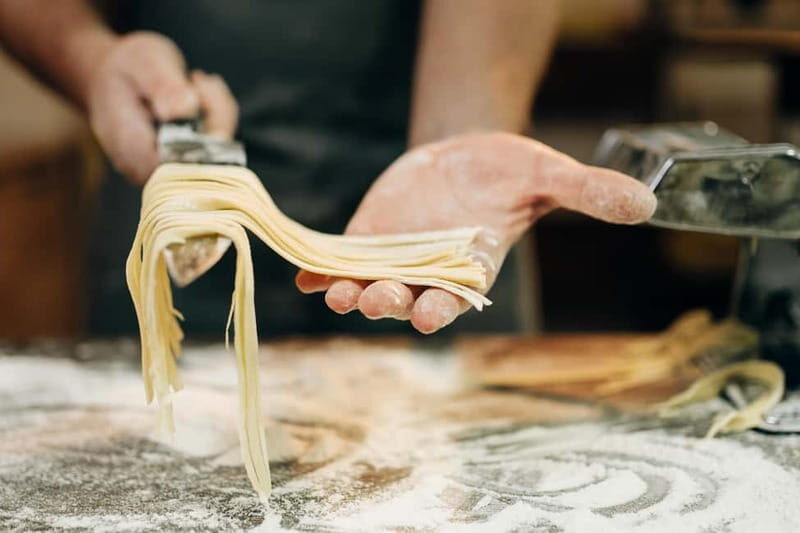 Florence: Tuscan cooking class with handmade pasta and wine - Key Points