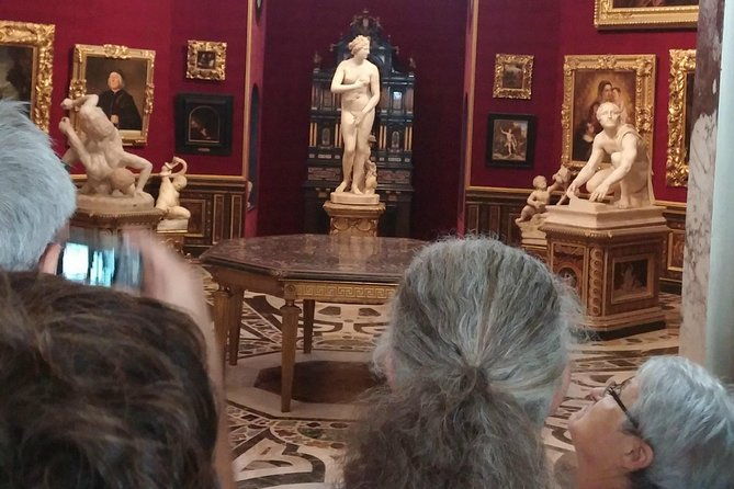 florence-uffizi-gallery-and-its-fundamental-paintings-guided-tour-4