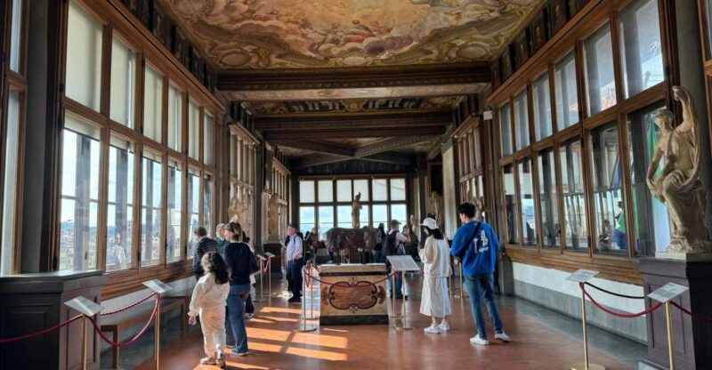 florence-uffizi-gallery-small-group-guided-tour-3