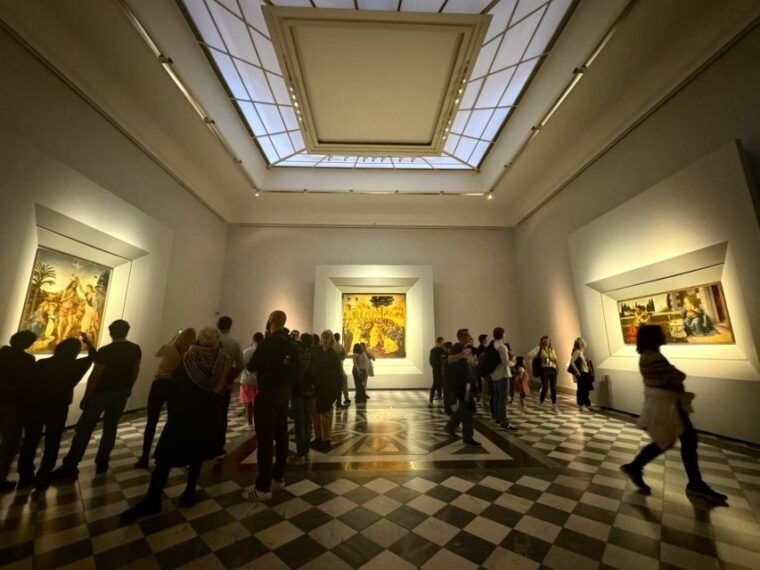 florence-uffizi-gallery-small-group-guided-tour-3