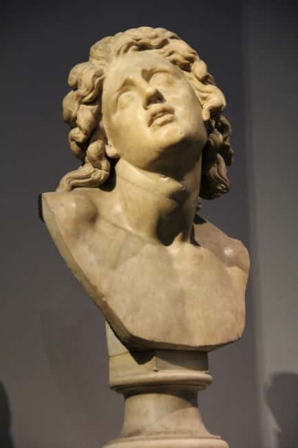 Florence: Uffizi Gallery Tour with Skip-the-Line Tickets - Exploring the Uffizi Beyond the Canvas