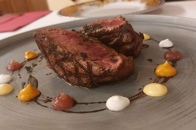 florence-walking-food-tour-with-fiorentina-steak-and-wine