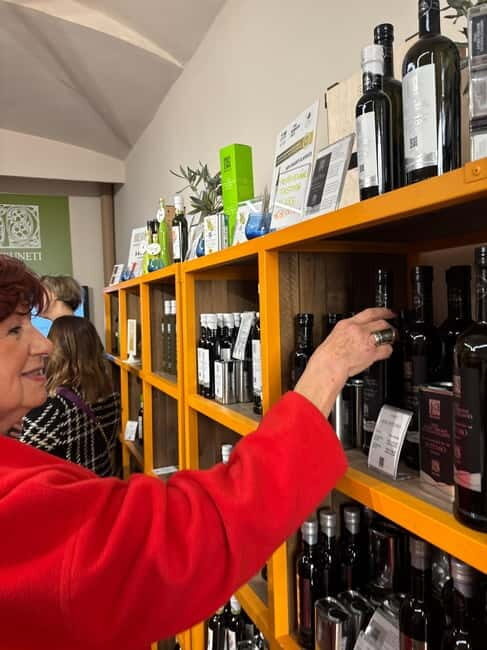 Florence: Walking Food Tour With Olive Oil & Wine Tasting - A Flavorful Introduction to Florence