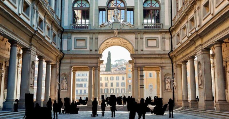 florence-walking-tour-with-uffizi-gallery-guided-tour