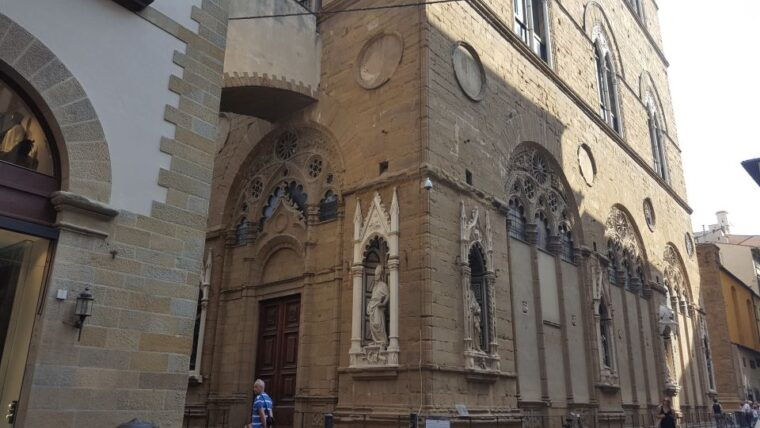 florence-walking-tour-with-uffizi-gallery-guided-tour