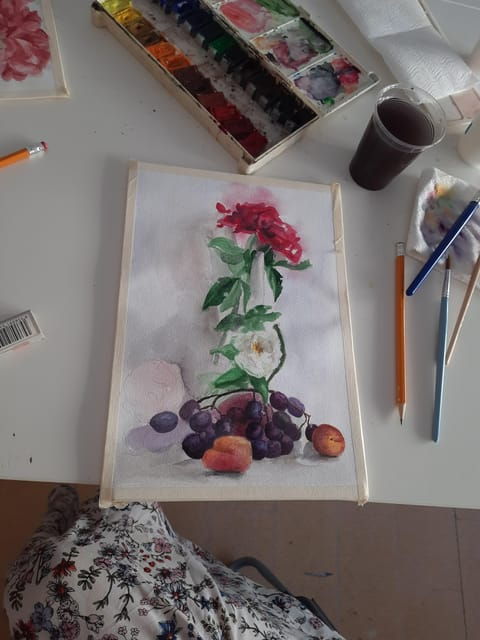 florence-watercolor-painting-class-in-a-local-art-studio