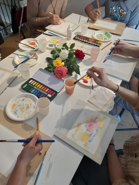 florence-watercolor-painting-class-in-a-local-art-studio