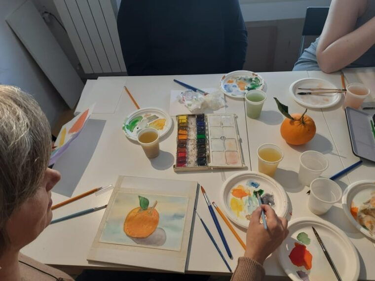 florence-watercolor-painting-class-in-a-local-art-studio