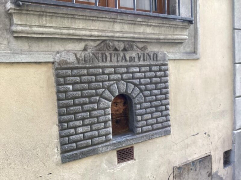 florence-wine-windows-walk-with-wine-tasting-and-appetizers