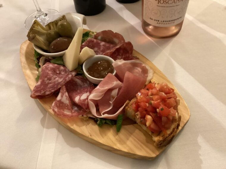 florence-wine-windows-walk-with-wine-tasting-and-appetizers