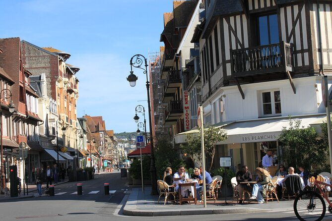 flower-coast-honfleur-deauville-private-half-day-sidecar-tour