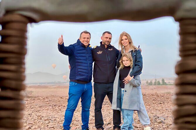 Fly in a hot air balloon in the sky of the Atlas in Marrakech - Key Points  