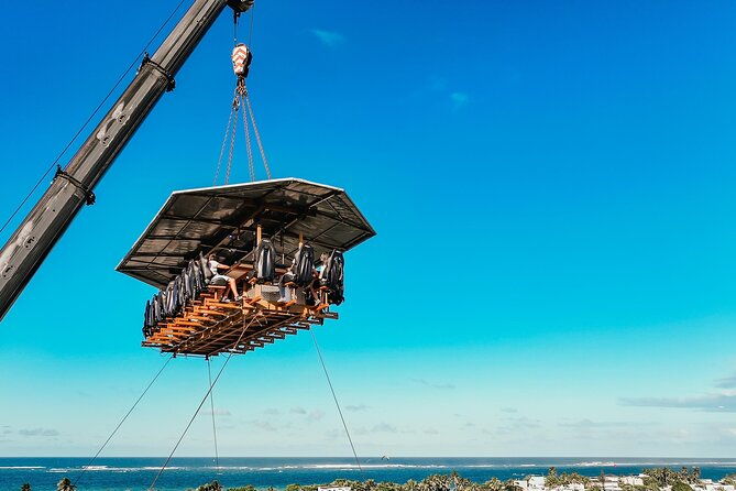 flydining-brunch-with-ocean-views-tropical-breeze-3-courses