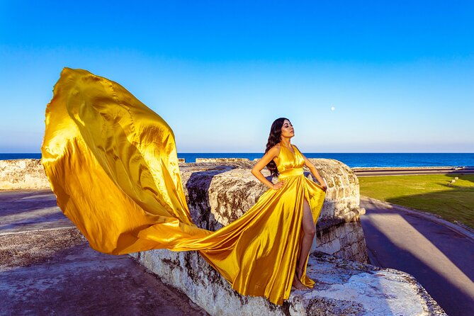 flying-dress-photo-session-in-cartagena