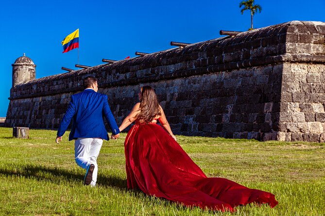 flying-dress-photo-session-in-cartagena