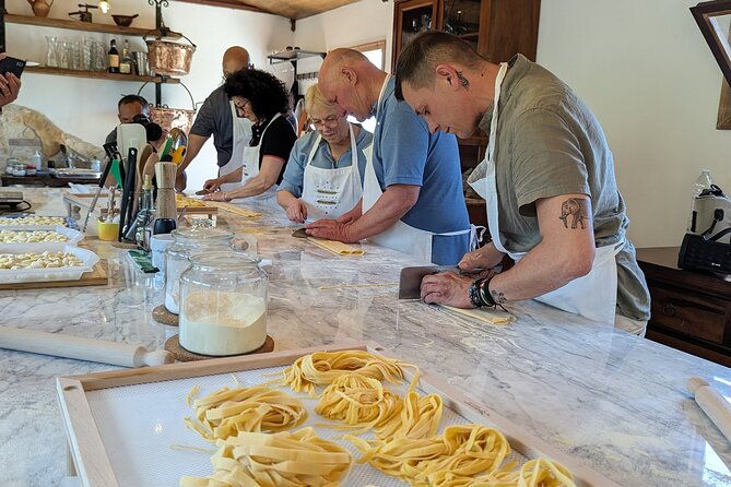 focaccia-and-pesto-cooking-class-in-the-roman-countryside-2